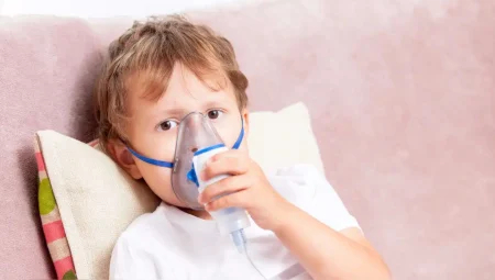 Çocuklarda Üst Solunum Yolu Hastalıkları: Belirtiler ve Korunma Yöntemleri